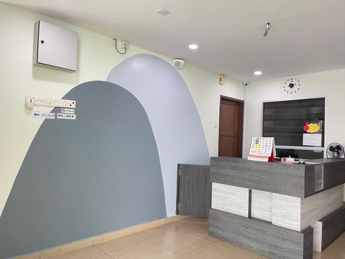 Mr Homestay Hotelstyle Room טלוק אינטן מראה חיצוני תמונה